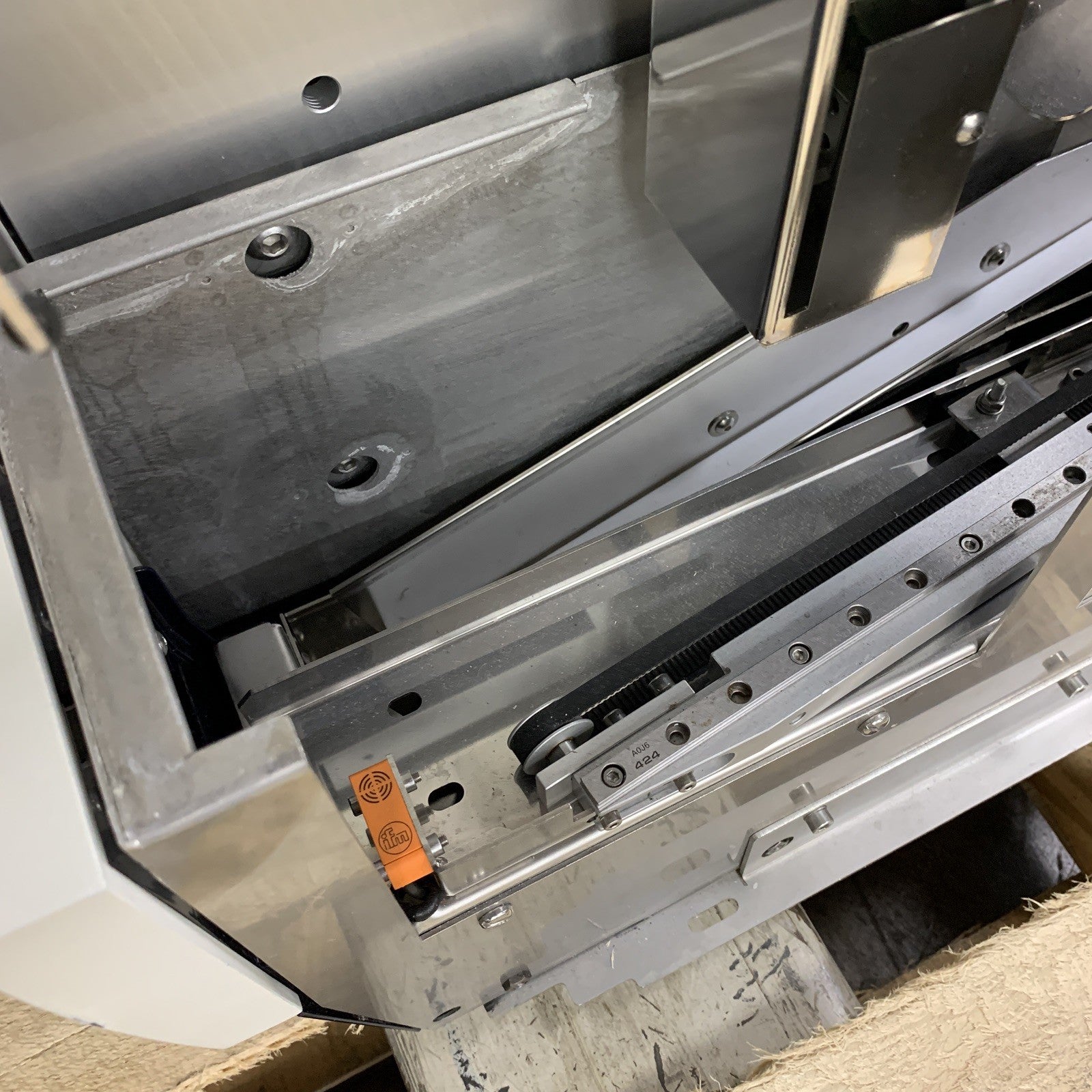 Leica CV5030 Automated Coverslipper and TS5010 AutoStainer Plugged Hose Parts