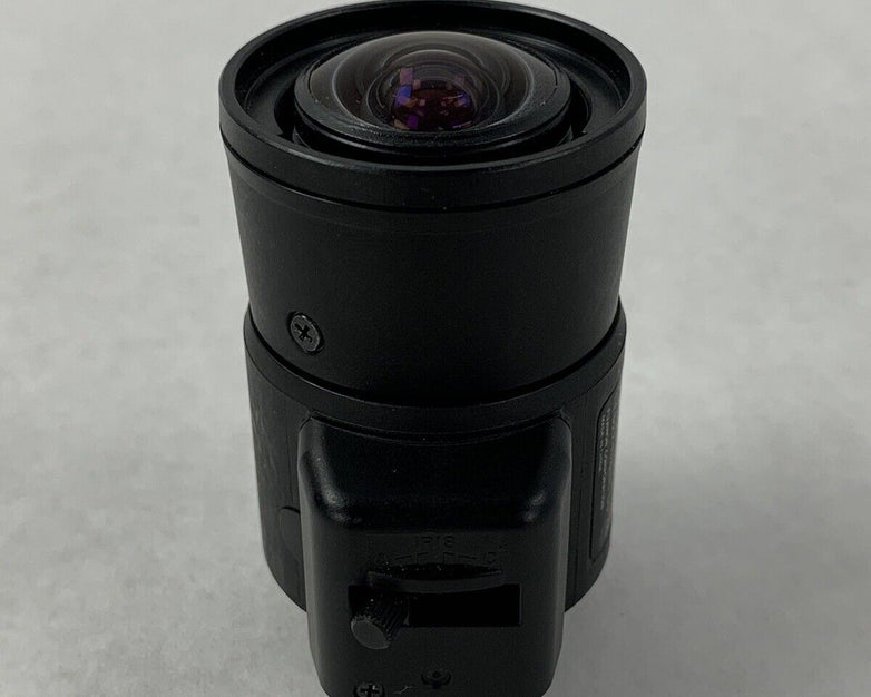 Fujinon YV5x2.7R4B-2 1:1.3/2.7mm-13.5mm Lens