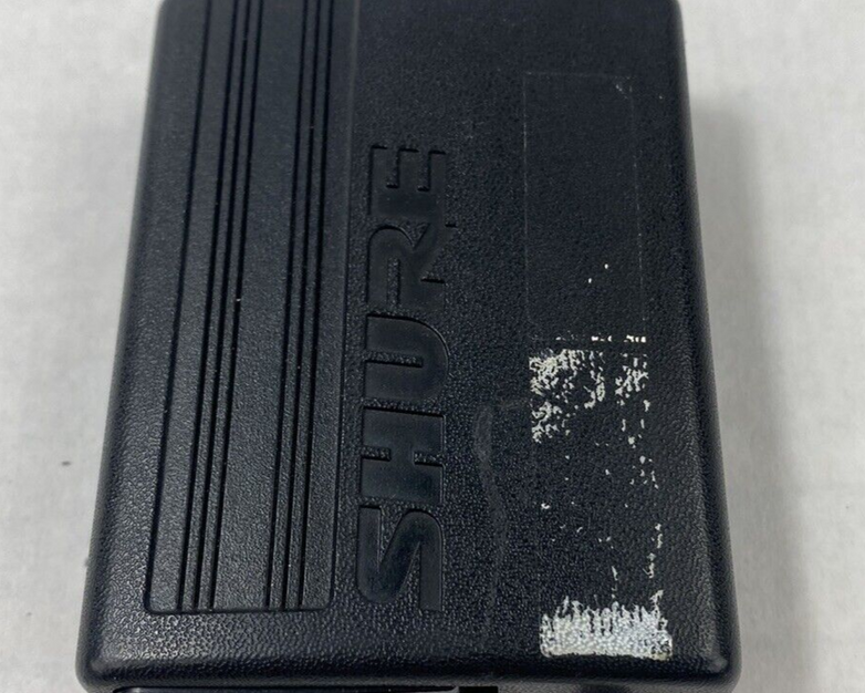 Shure LX1-CM 192.600MHz Wireless Bodypack Microphone Transmitter Power Tested