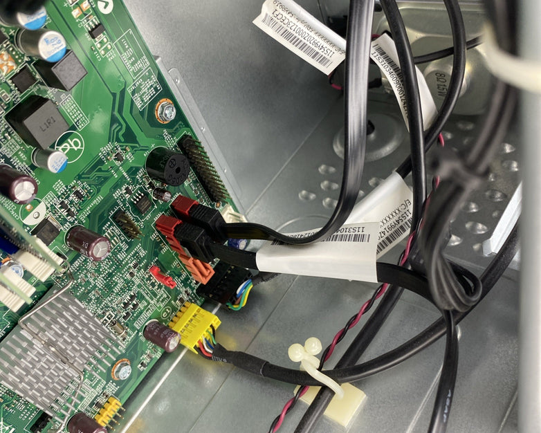 Lenovo ThinkCentre M73 MT Intel Core i3-4130 3.40GHz 8GB RAM No HDD No OS