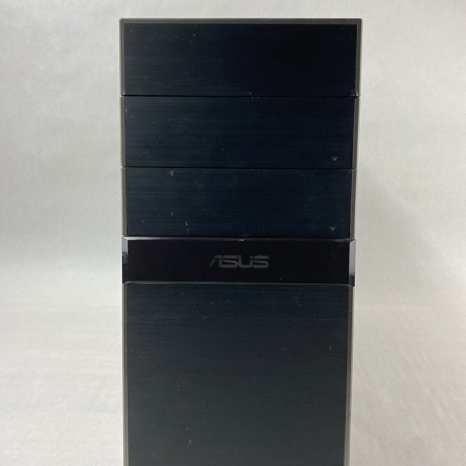 Asus CG5270 MT Intel Core 2 Quad Q8300 2.5GHz 8GB RAM No HDD No OS