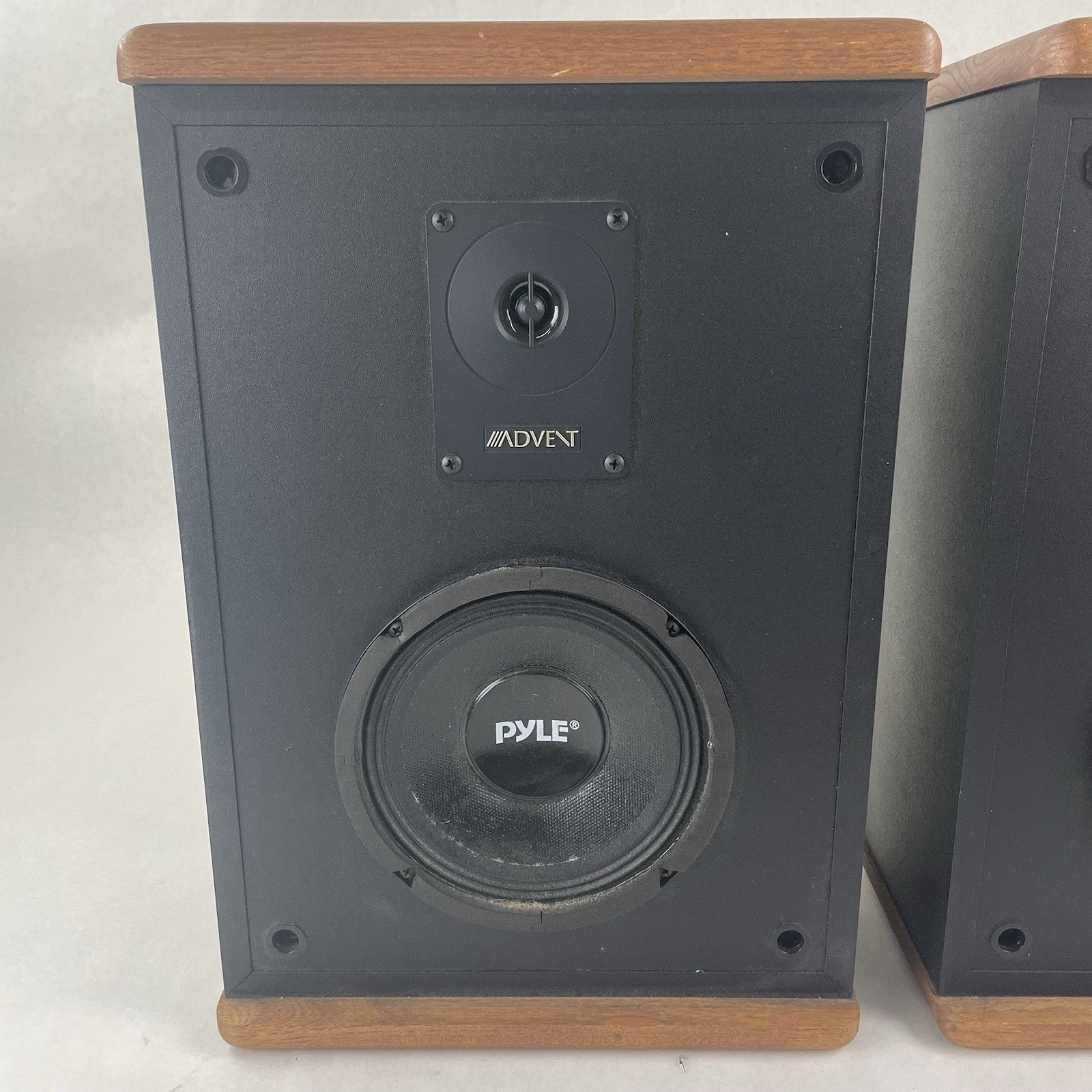Baby Advent II Bookshelf Speakers Tested Pyle Woofers3