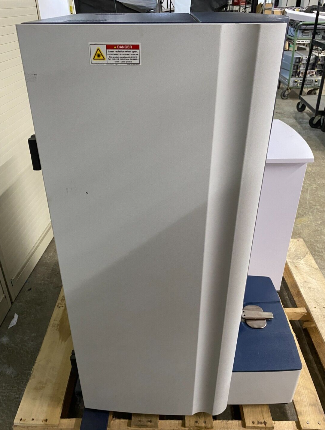 Bruker Microflex LT/SH Mass Spectrometer w/ GE 8221 Pump GE/OT
