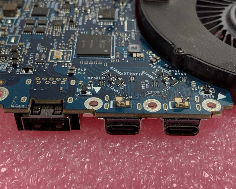Dell Precision 7750 Motherboard Intel Core i7-10750H 2.6GHz 16GB RAM 2 Sticks