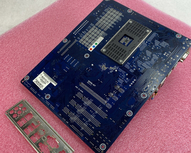 Biostar TF560 A2+ Motherboard AMD Athlon 64 x2 2.21GHz 4GB RAM w/ Shield