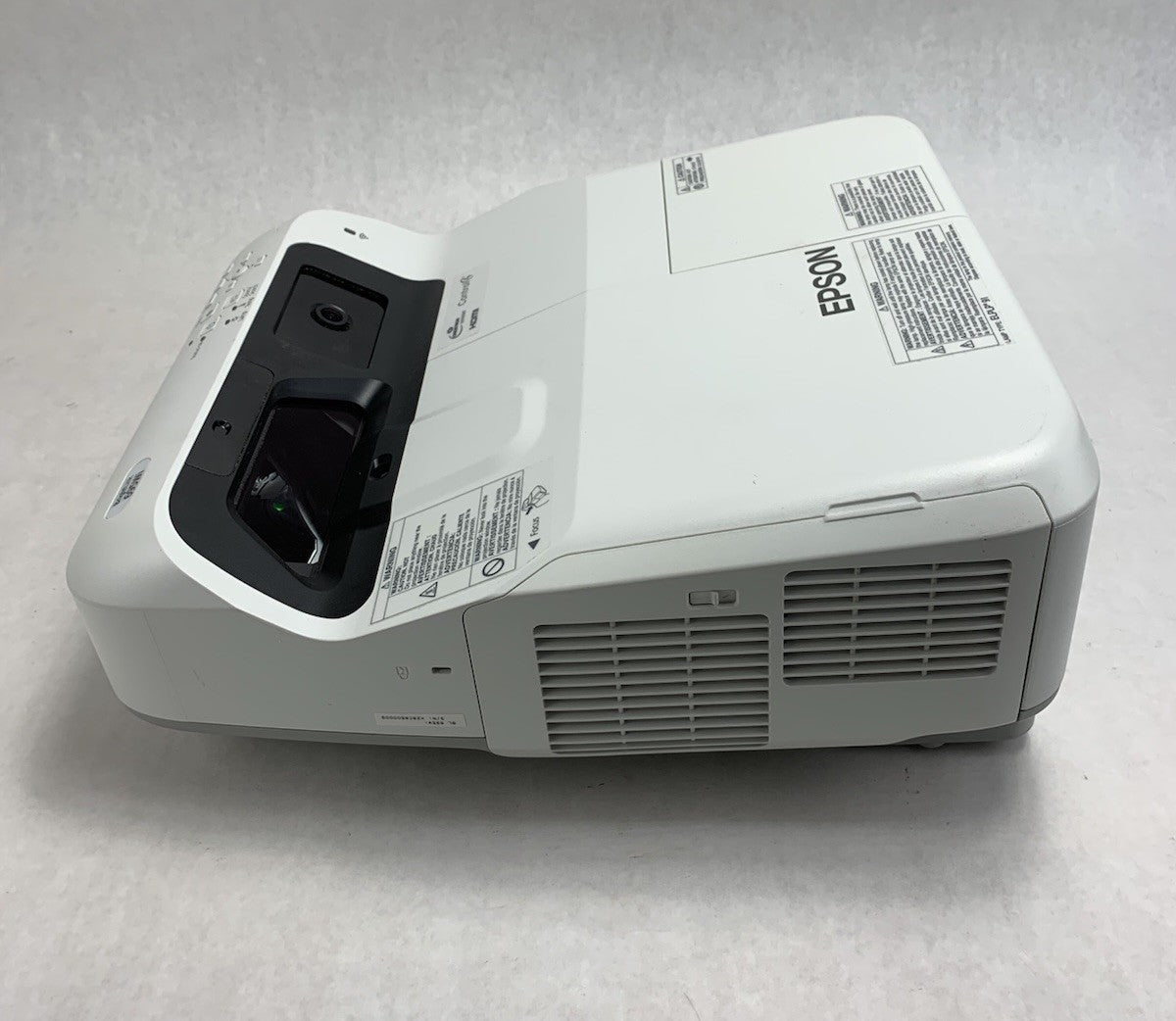 Epson PowerLite 695Wi H740A LCD Lamp Projector 1750 Lamp Hours - No Remote4