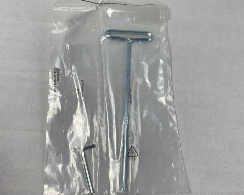 Ergotron 60-613 Neo Flex Tilting TV Wall Mount Box Opened