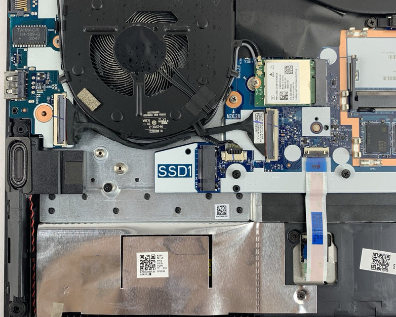 Lenovo ThinkPad E14 Gen 3 14" Ryzen 5 5500U 2.1Ghz 8 GB Ram No OS/HDD/AC Scratch
