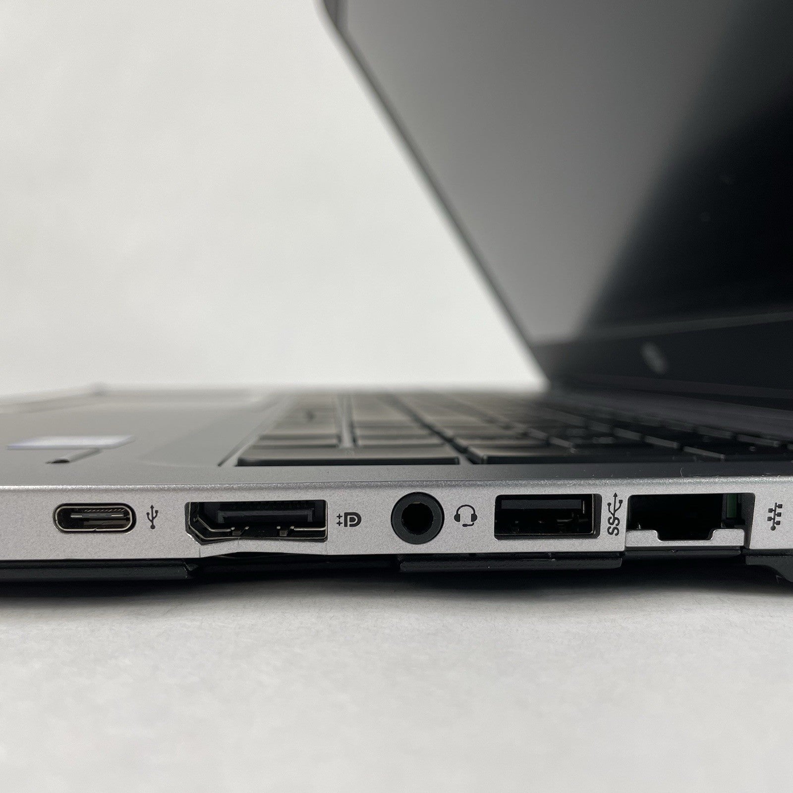 HP EliteBook 850 G4 15.6" i7-7600U 2.80 GHz 8 GB RAM No SSD/OS/AC - READ7