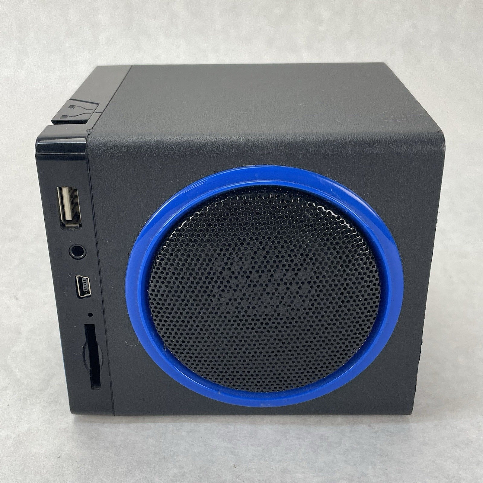 Gogroove Sonaverse BX Portable Speaker Black USB Rechargeable 3.5mm AUX 12W Max2