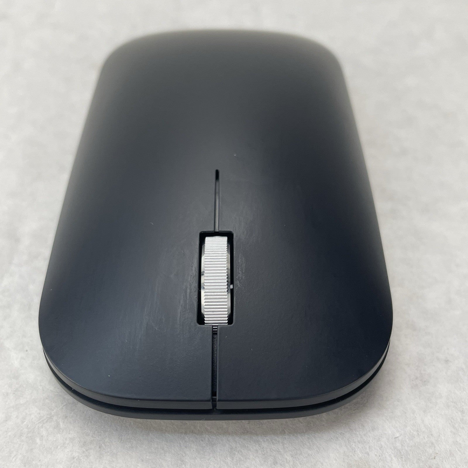Microsoft 1679 Surface Designer Bluetooth Mouse1