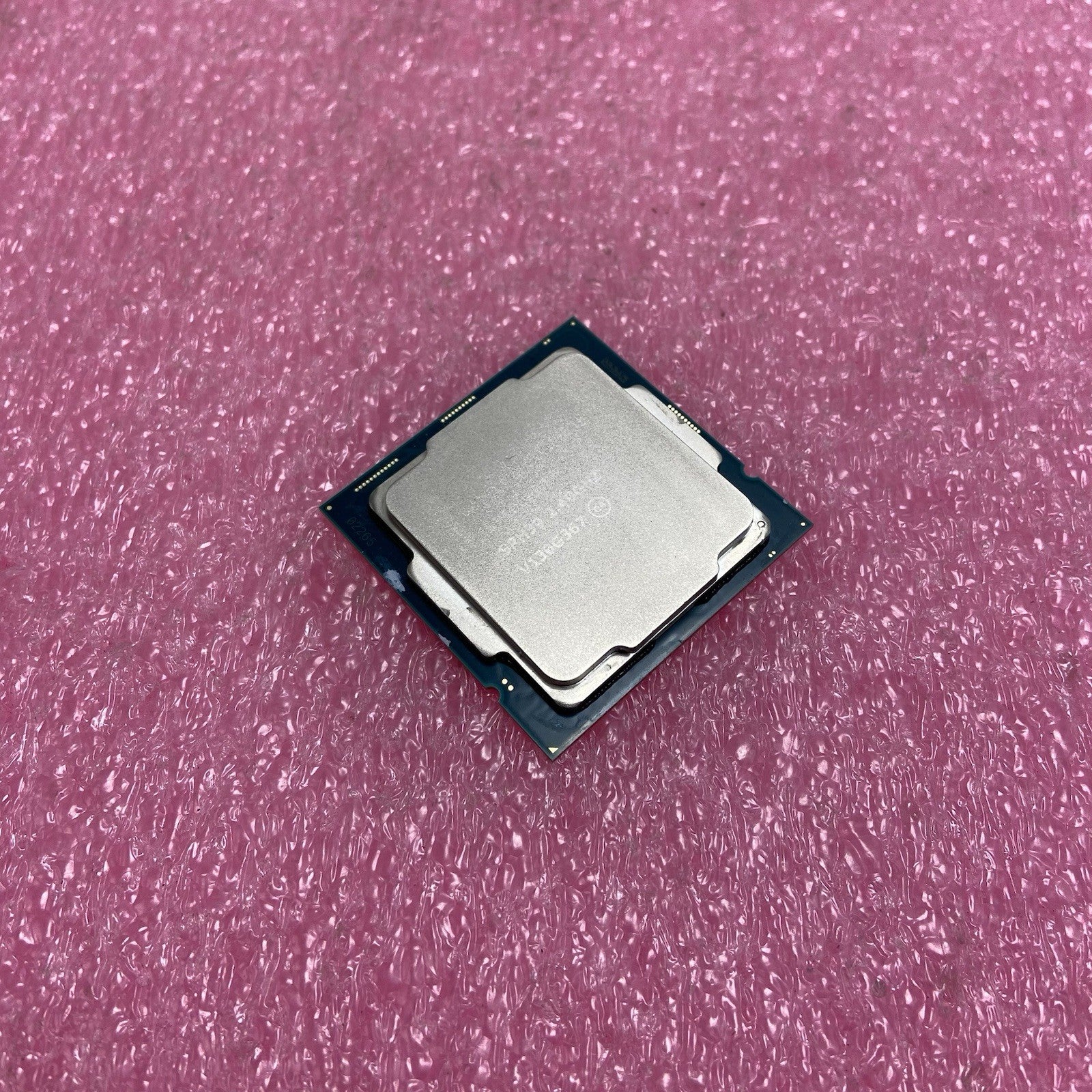 Intel Core i5-10600T SRH39 2.4GHz Desktop CPU0