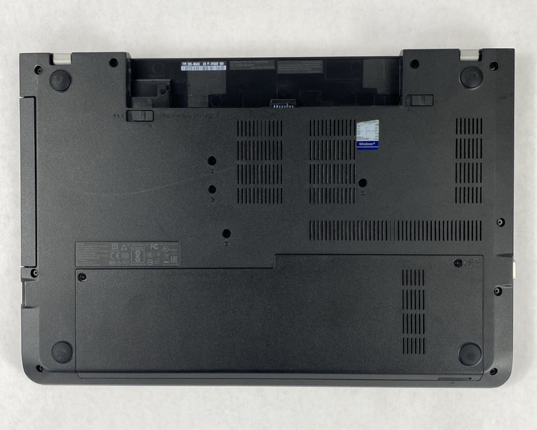 Lenovo ThinkPad E570 Core i5-7200U 2.50 GHz 8 GB 15.6" No Battery No HDD No OS