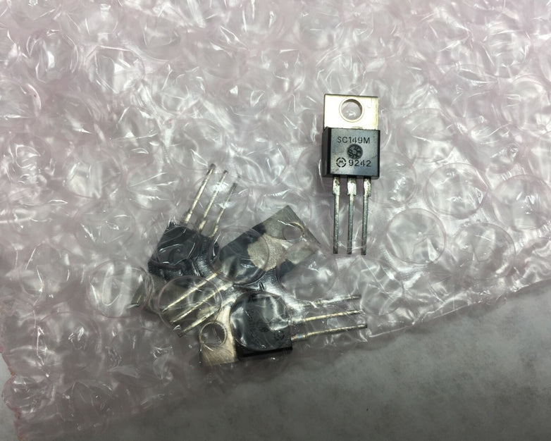 Motorola SC149M Bidirectional Triode Thyristors   Lot of 4    NOS