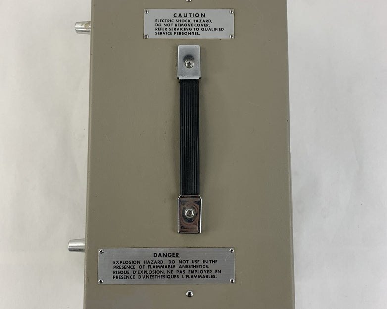 Olympus ILK-3 Cold Light Supply - Powers On - No Lamp Included