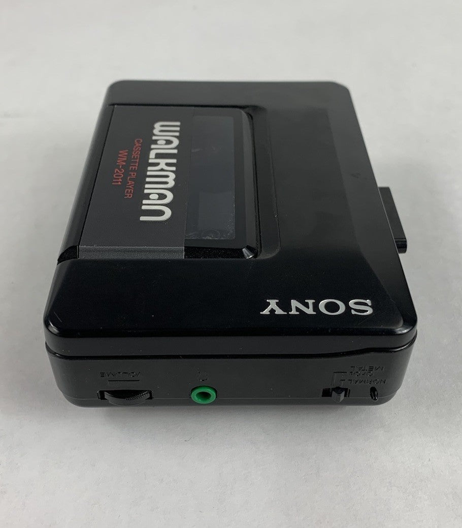 Sony Walkman WM-2011 Personal Cassette Player3