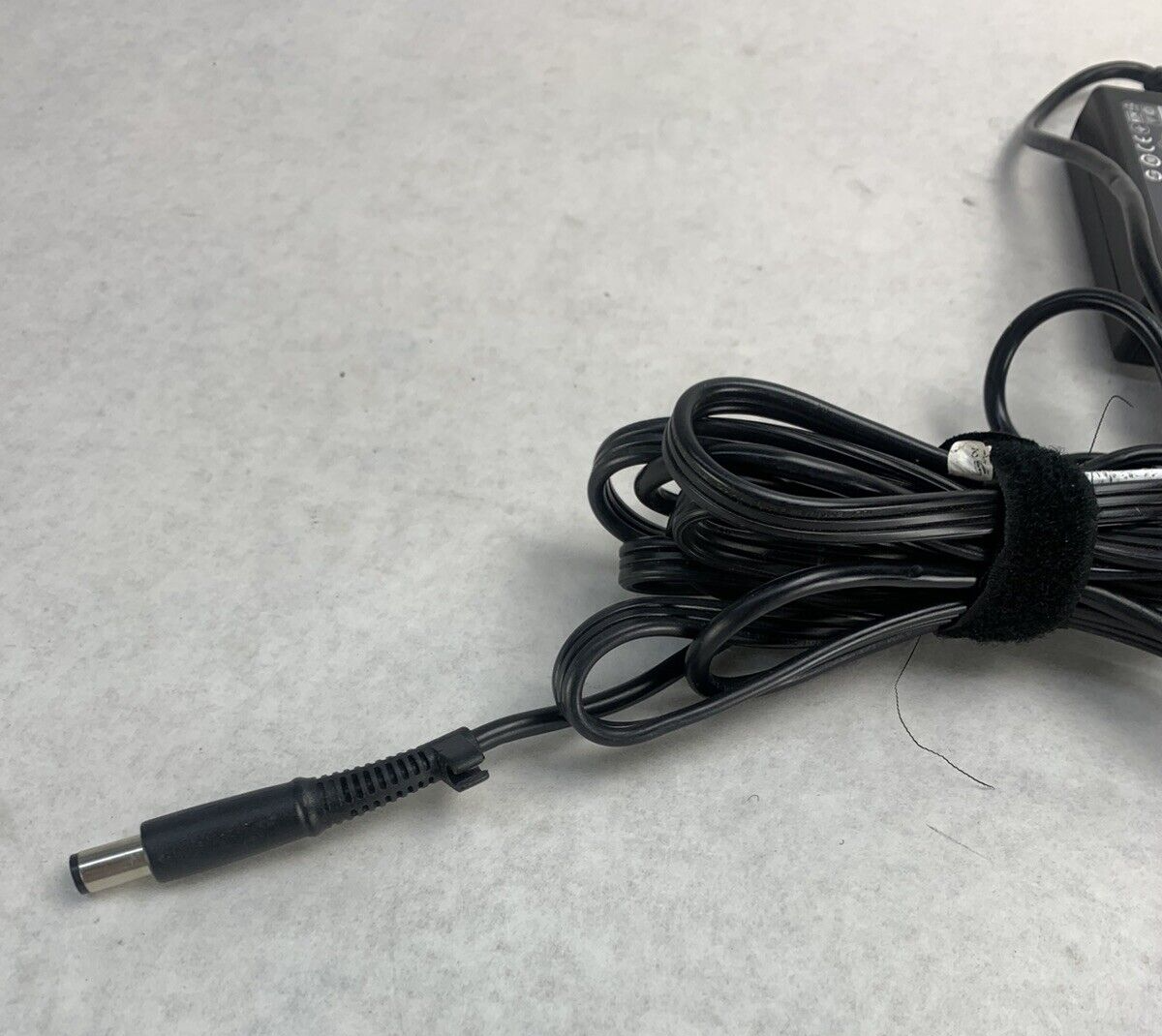 Lot of 3 HP HSTNN-LA35 AC Adapter 696697-001 45W 19.5V