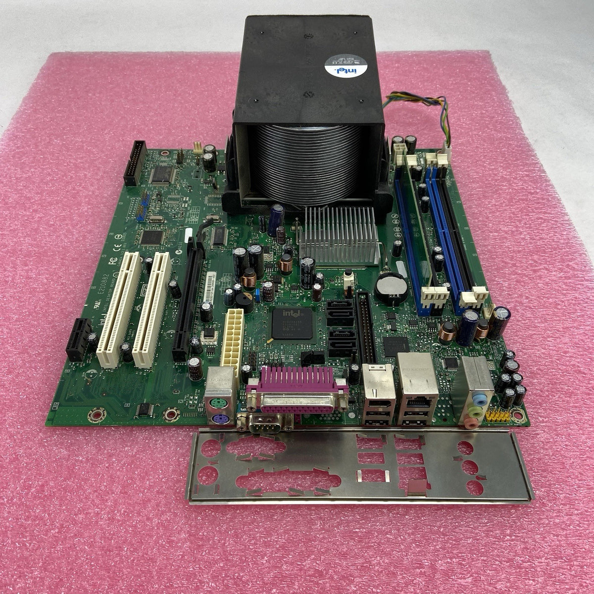 Intel D945PAW Motherboard Intel Pentium D 3.4GHz 512MB RAM w/Shield1