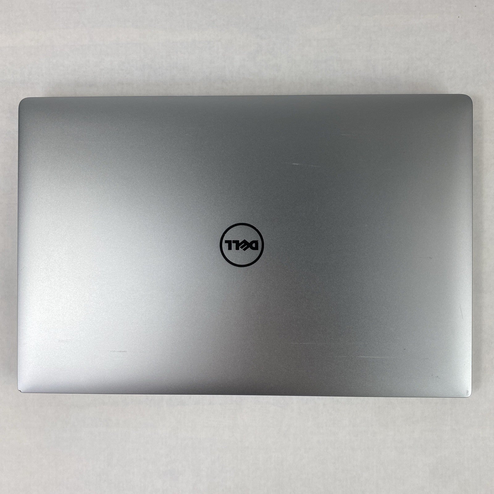 Dell Precision 5510 Intel Core i7-6820HQ 2.7 GHz 8 GB RAM 15.6" No HDD No OS