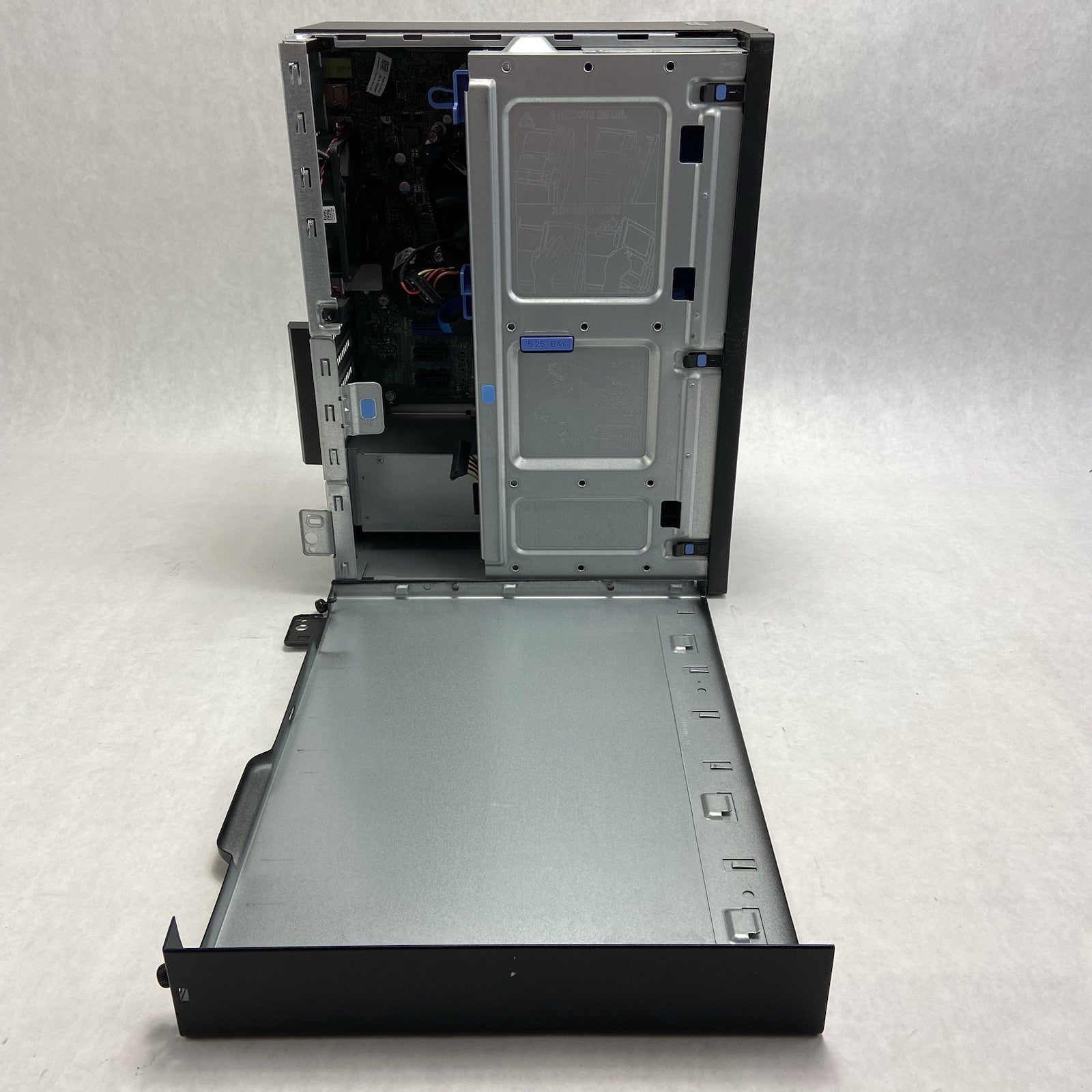 Dell Optiplex 3040 MT Intel Core i3-6100 3.7GHz 4GB RAM No HDD No OS8