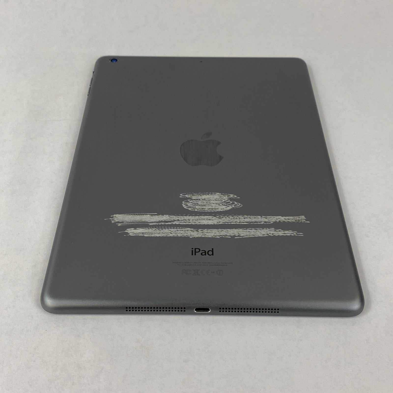 Apple iPad Air 1st Gen A1474 16GB Wi-Fi 9.7" Space Gray IOS 12.5.89