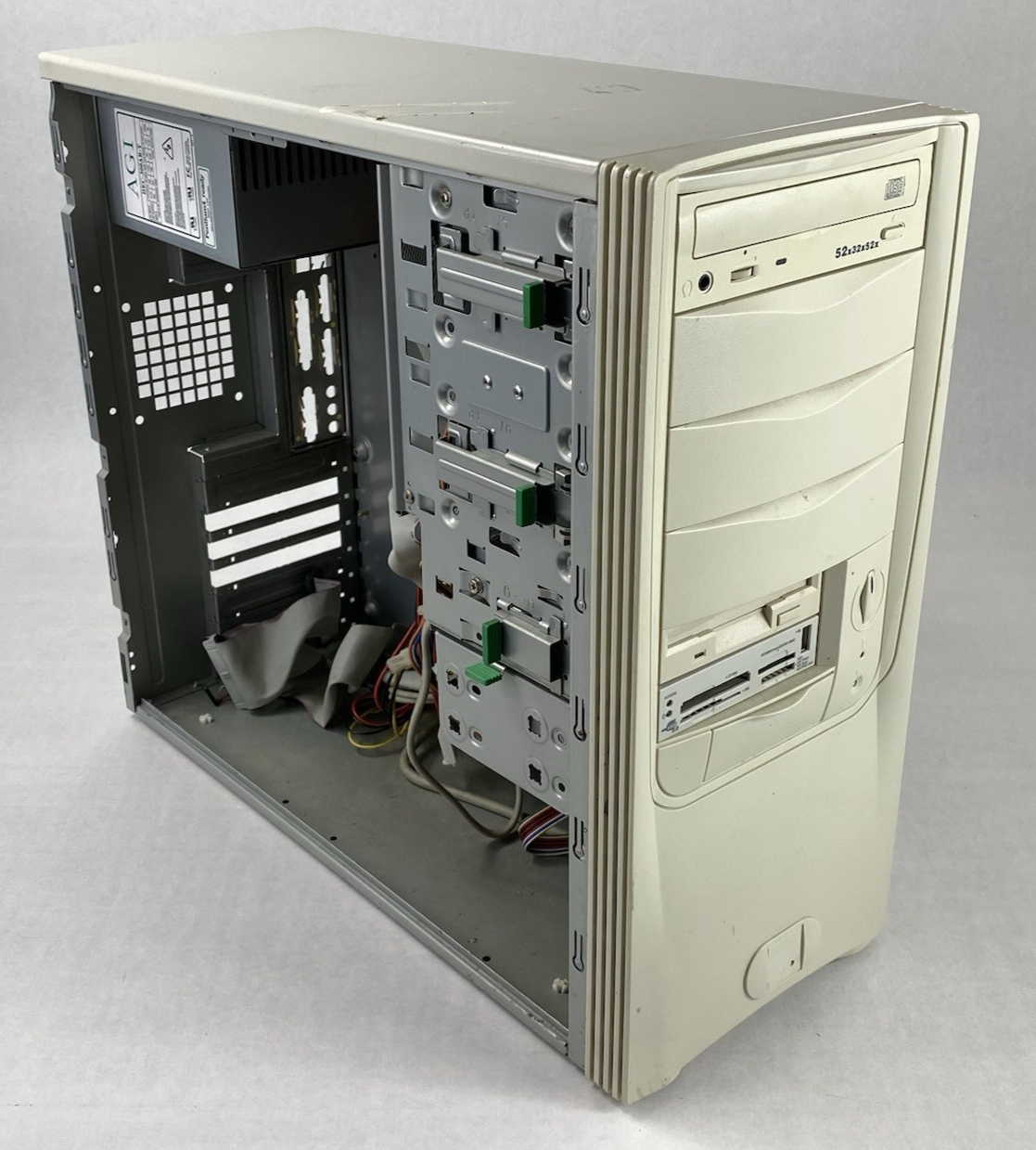 Unbranded Beige Vintage ATX Mid Tower Computer Case with 300W Power Supply
