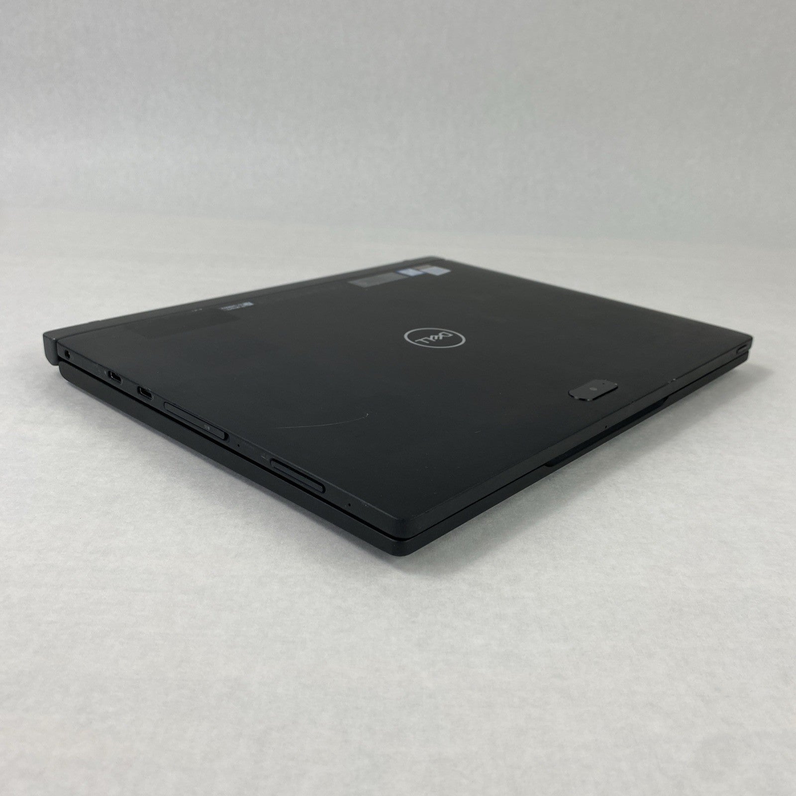 Dell Latitude 7285 12.3" Touch i5-7Y57 1.20 GHz 8 GB RAM No HDD No OS
