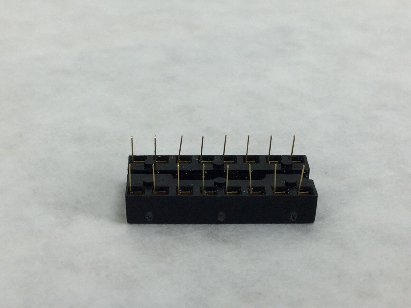 Amphenol 821-20011-164 16 Pin (Lot of 20)