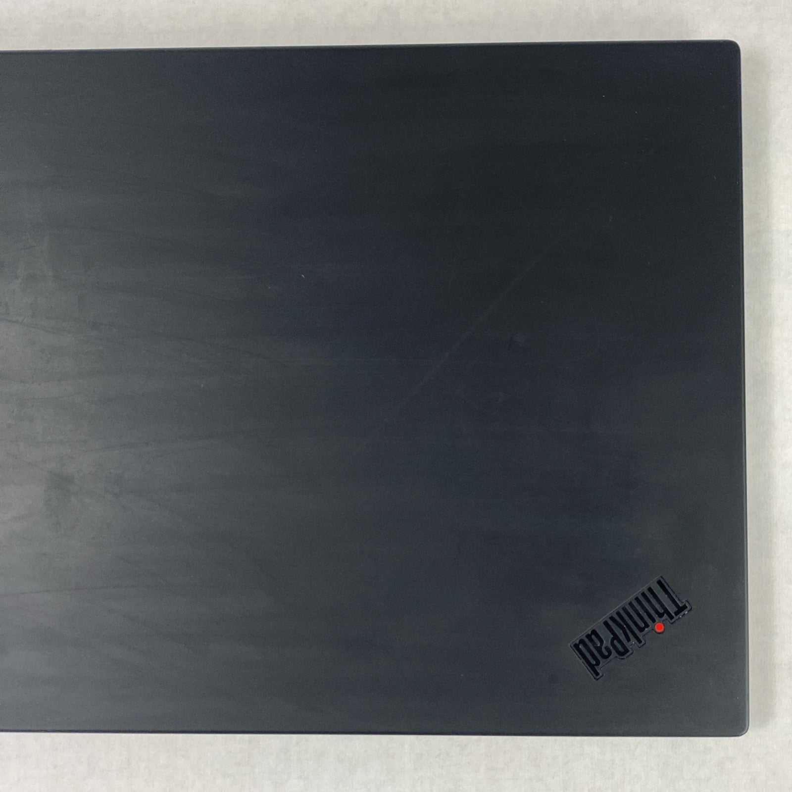 Lenovo ThinkPad X1 Carbon 6th Gen i5-8350U 1.70 GHz 8 GB RAM 14.0" No HDD No OS