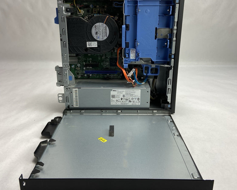 Dell Optiplex 7050 SFF Intel Core i5-7500 3.4GHz 8GB RAM No HDD No OS