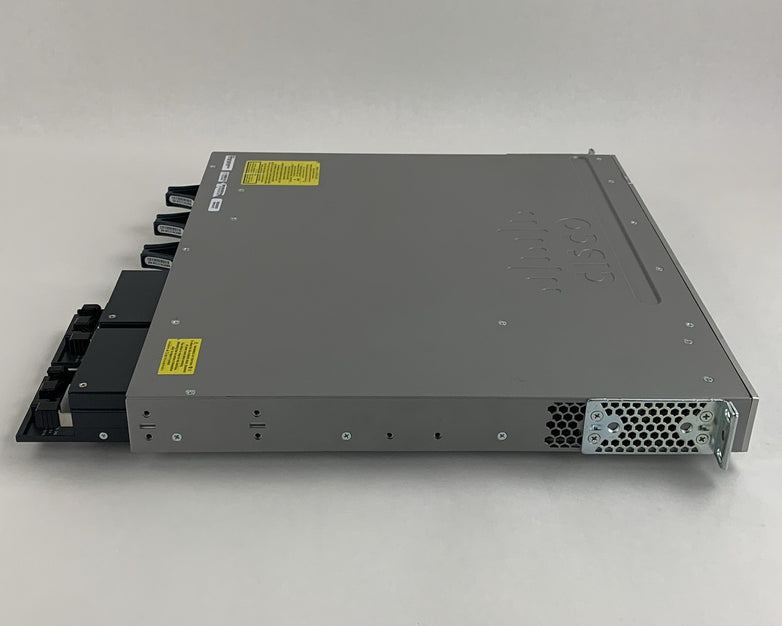 Cisco WS-C3850-48PW-S V07 PoE+ 48-Port Network Switch Tested w/ C3850-NM-4-1G