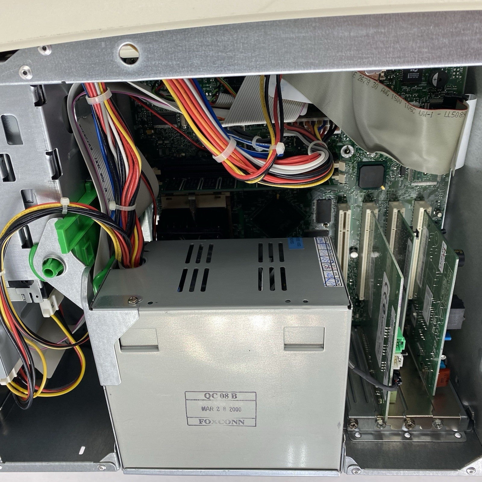 Dell Dimension L466CX Intel Celeron 466MHz 64MB RAM No HDD No OS