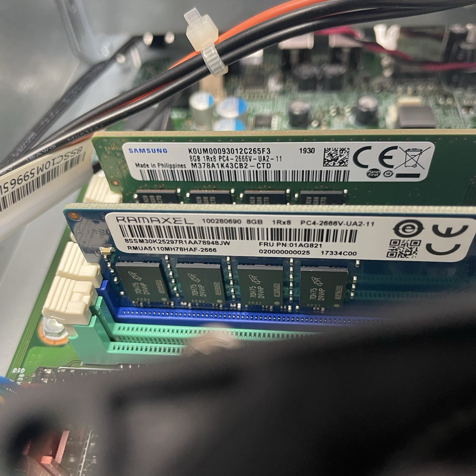 Lenovo ThinkCentre M910T DT i5-6500 3.20 GHz 16 GB RAM No SSD/OS17