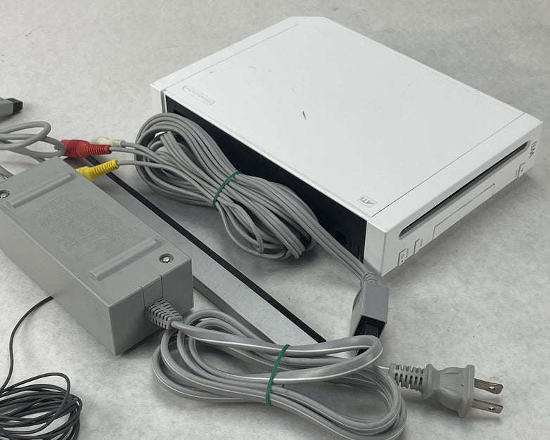 Nintendo Wii RVL-001 Tested & Reset Console With Cords