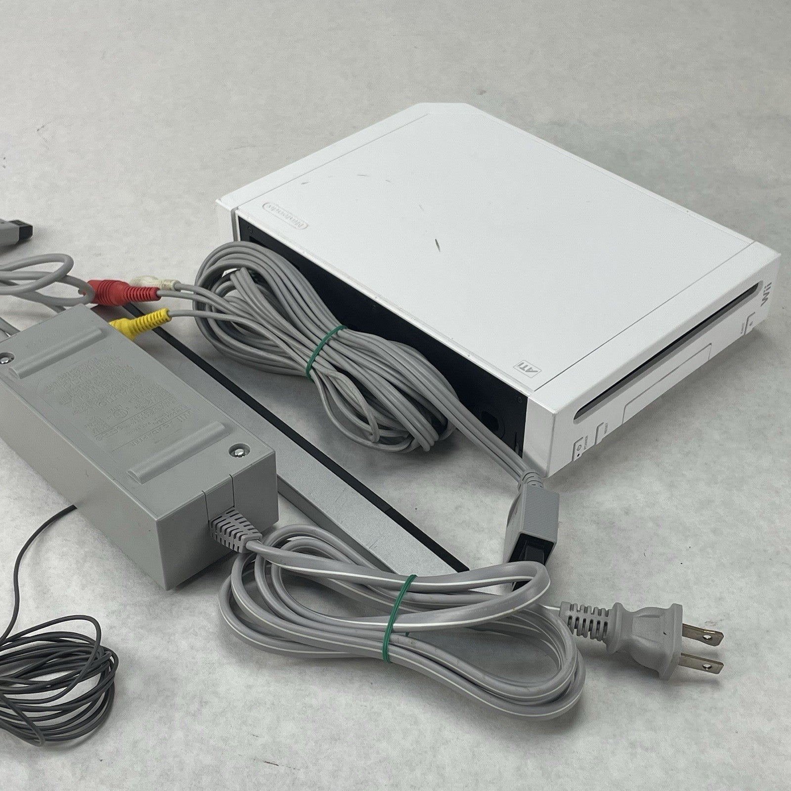 Nintendo Wii RVL-001 Tested & Reset Console With Cords1