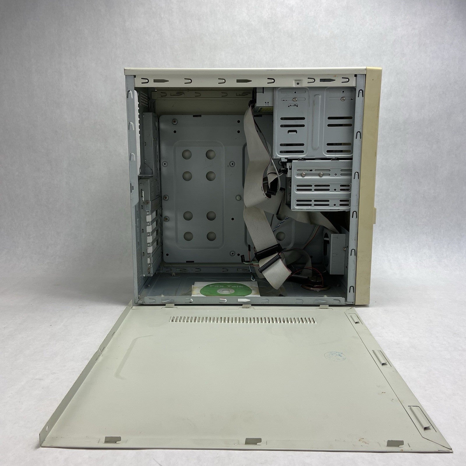 Unbranded ATX Mid Tower Computer Case Beige Bare Bones No Power Supply7