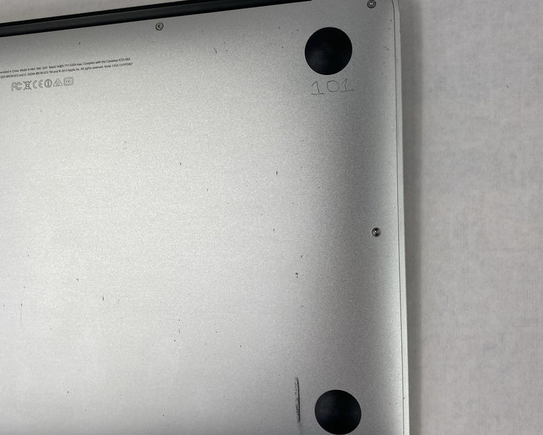 Apple A1465 MacBook Air 2013 11" 1.3Ghz i5 4GB RAM 120GB SSD macOS 11.7.1