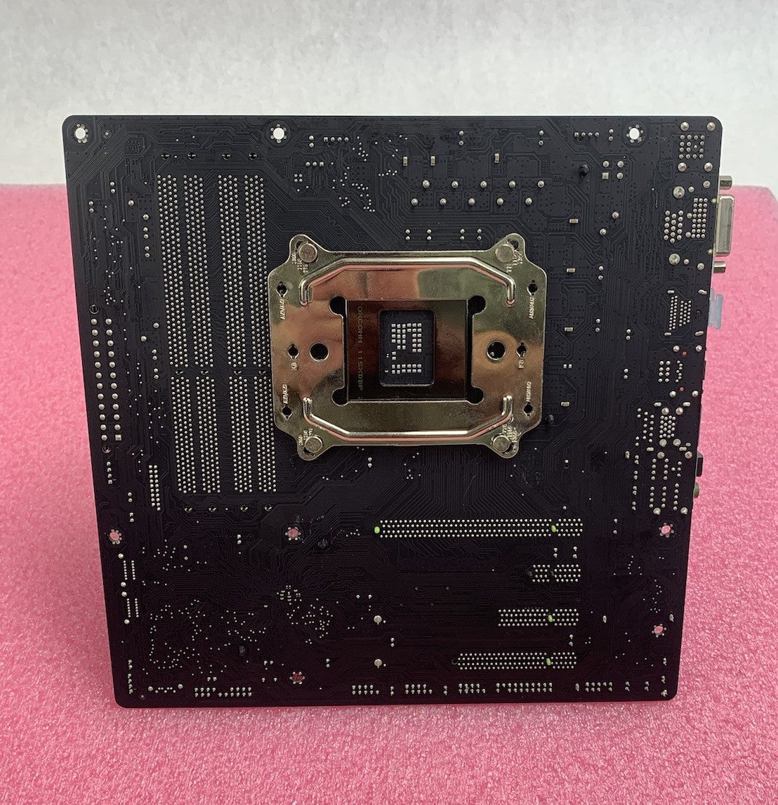 Gigabyte G1.Sniper M3 Motherboard Intel Core i5-2500K 3.3GHz 8GB RAM w/ Shield