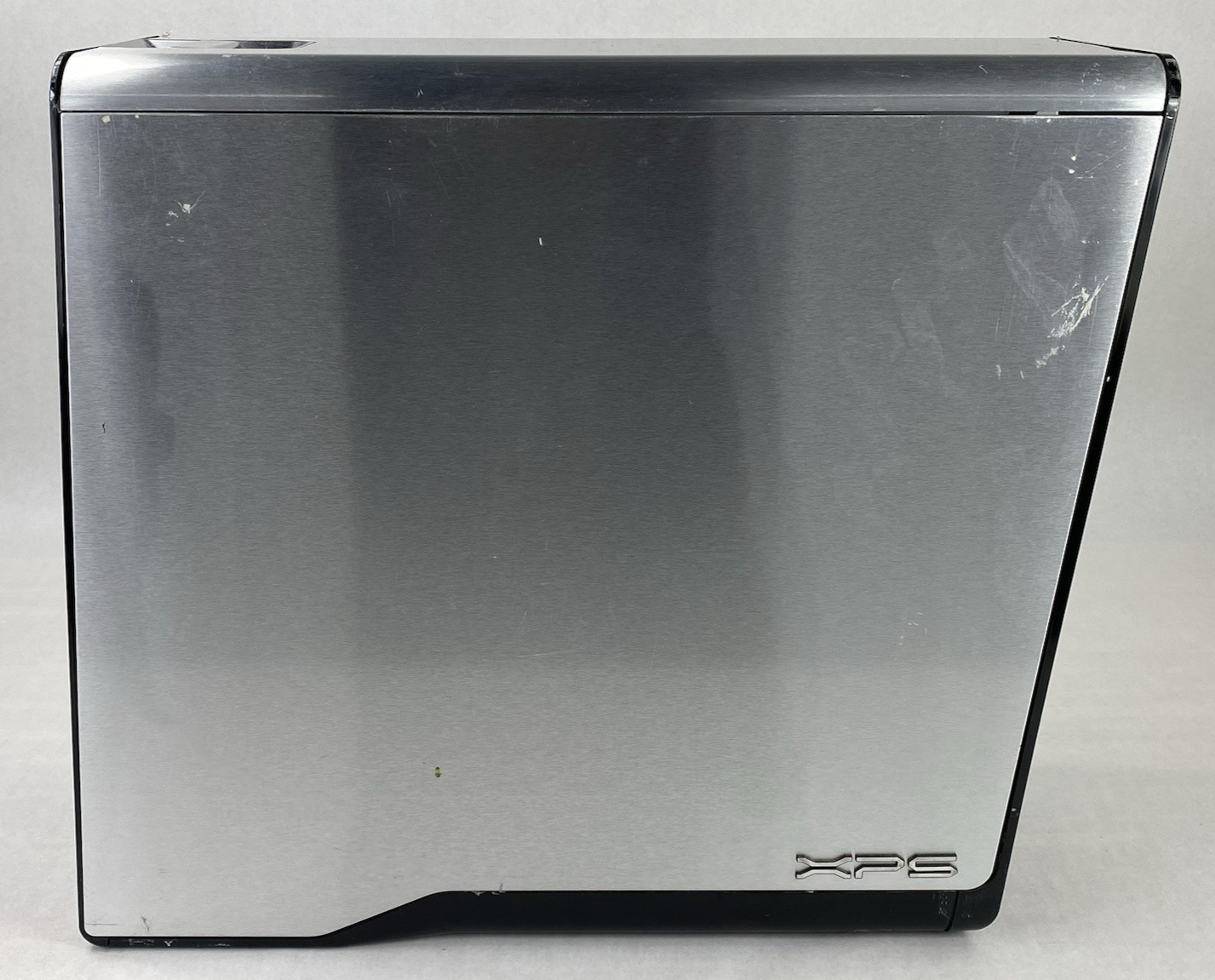 Dell XPS 630i ATX Full Tower Gaming Computer Case with 750W Power Supply