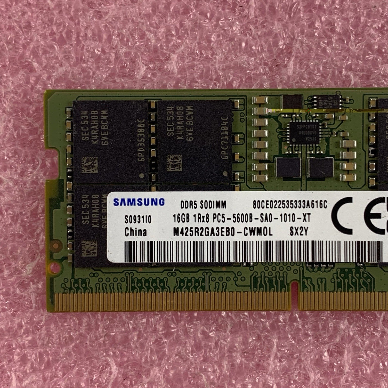 Samsung M425R2GA3EB0-CWM0L 16 GB 1Rx8 PC5-5600B SODIMM Laptop Memory Ram2