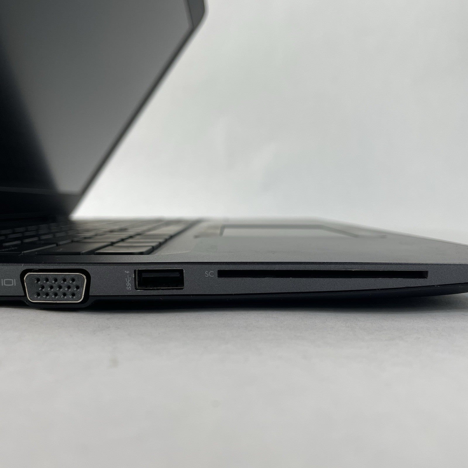 HP ZBook 15U G3 15.6" i5-6200U 2.30 GHz 8 GB RAM No SSD/OS/AC/Battery7