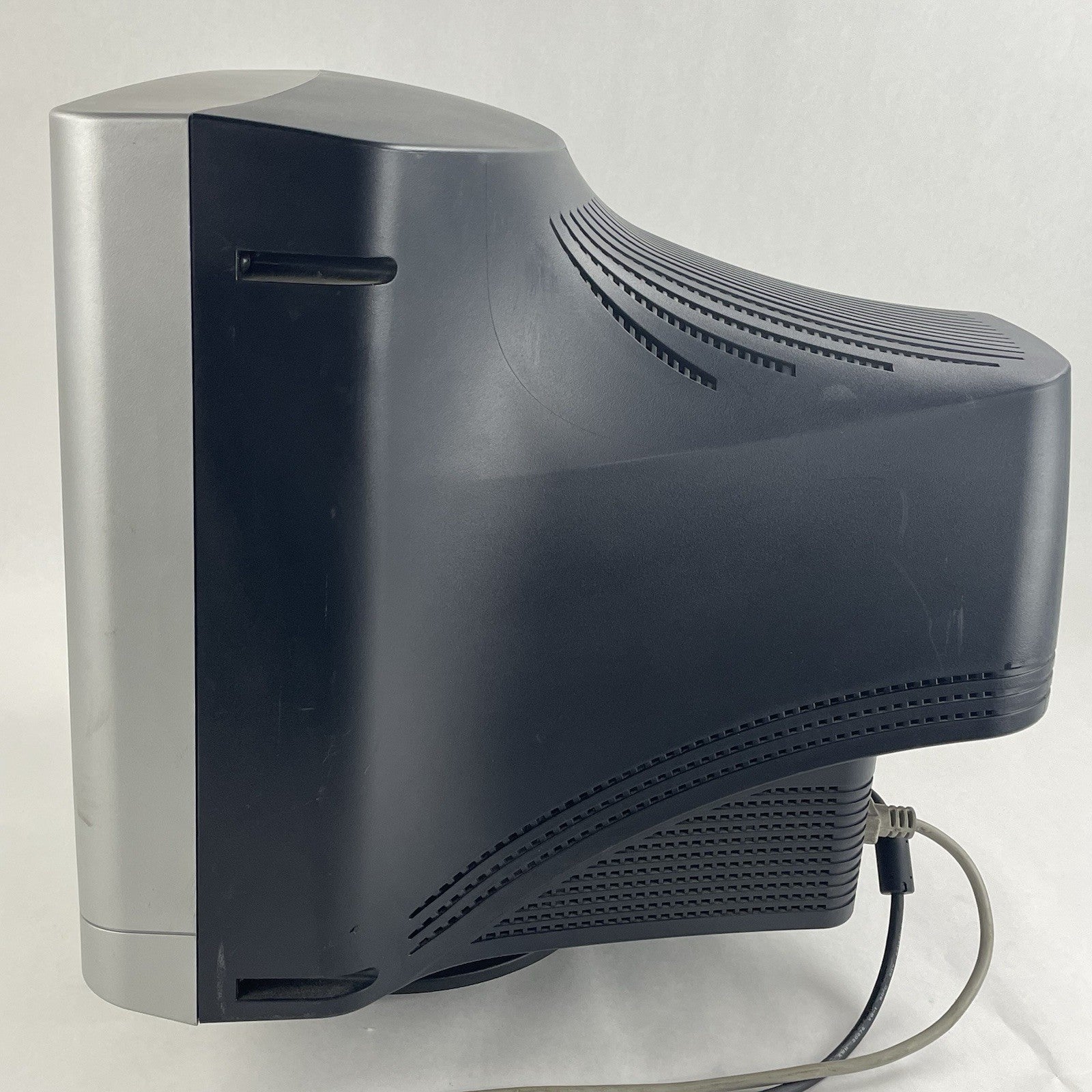 Compaq FS7600 CRT Monitor Tested7