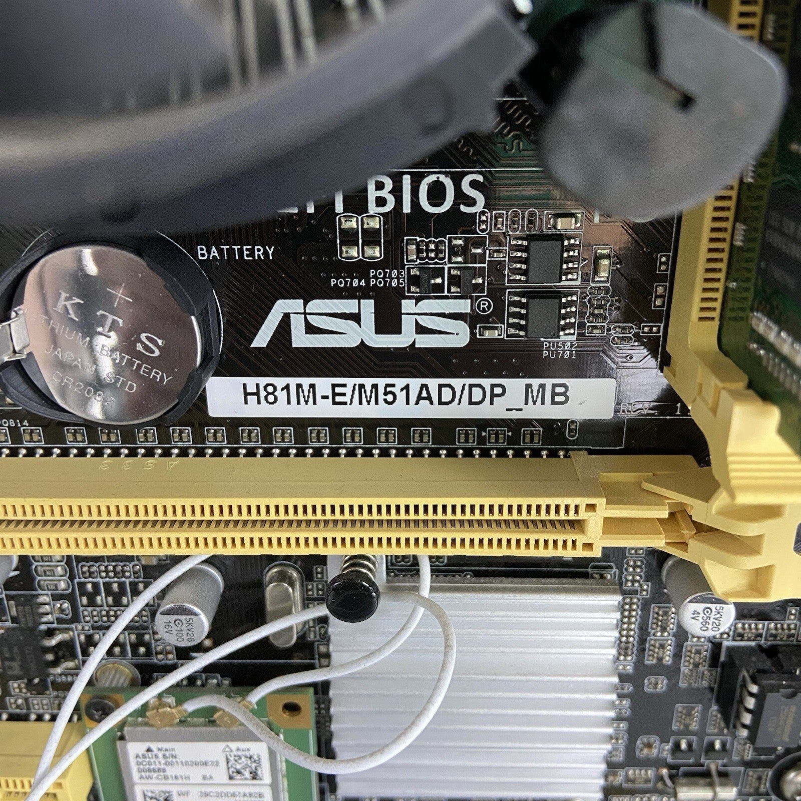 ASUS H81M-E/M5AD/DP MT Intel Core i3-4170 3.7GHz 8GB RAM No HDD No OS10