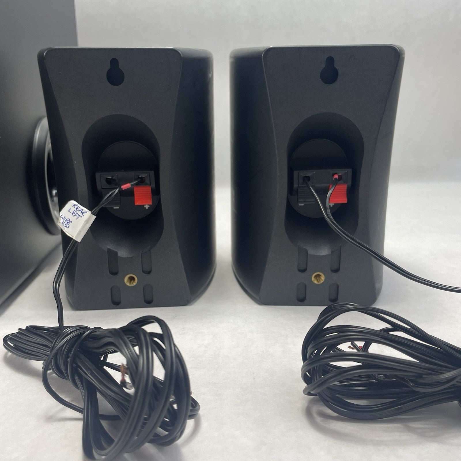 Creative GigaWorks G550W 5.1  THX Computer Speakers 310W Tested12