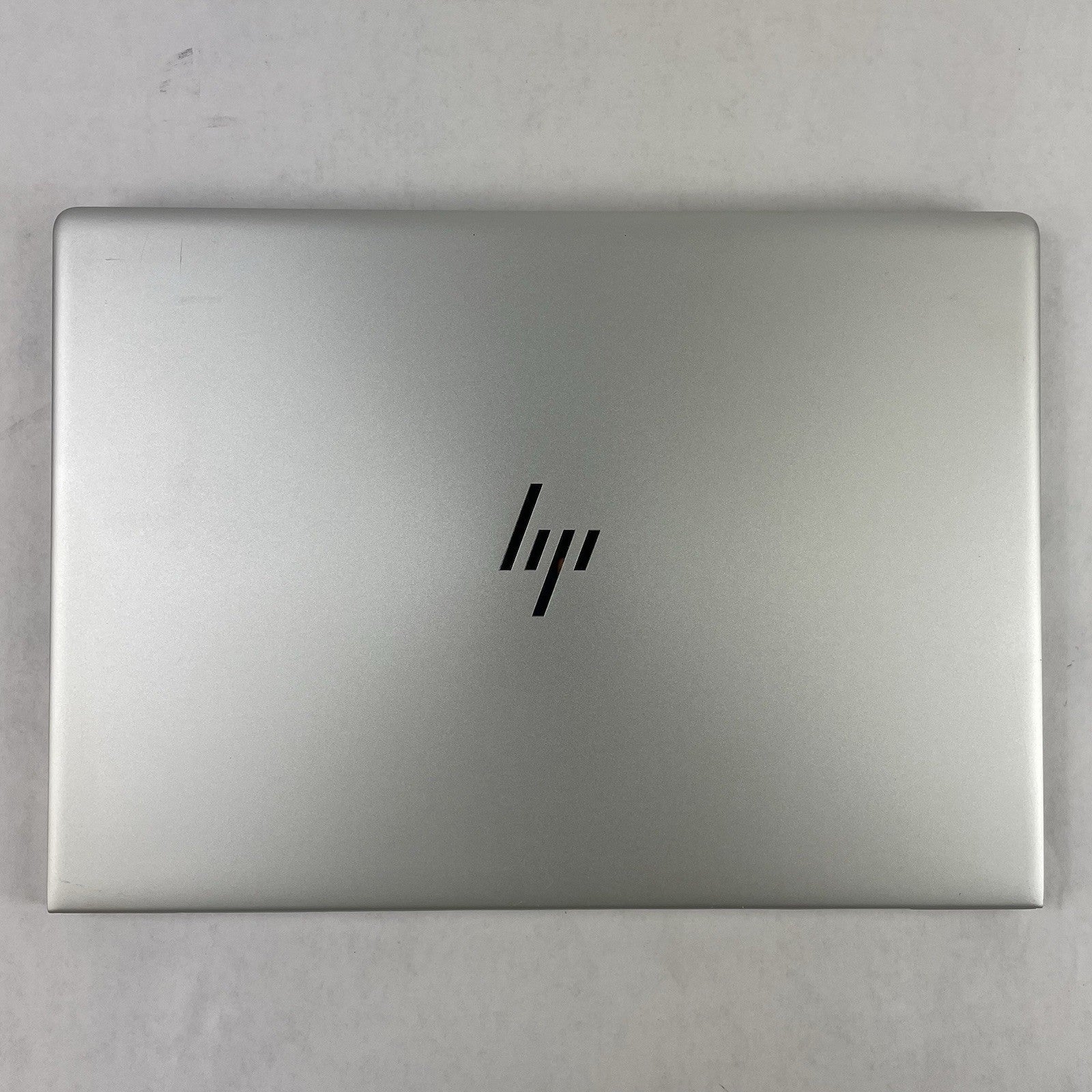 HP mt45 14" Ryzen 3 Pro 3300U 2.10 GHz 8 GB RAM No SSD/OS/AC - Tilted Key13
