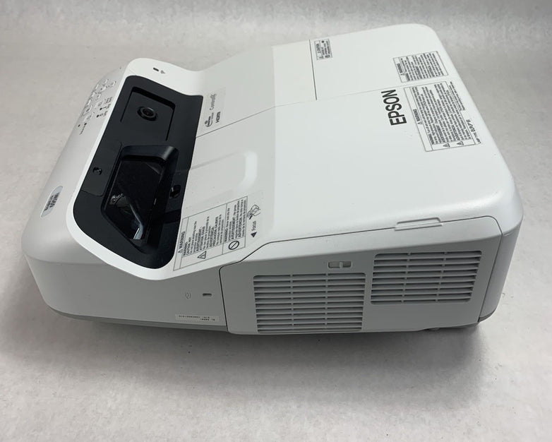 Epson PowerLite 695Wi H740A LCD Lamp Projector 1378 Lamp Hours - No Remote