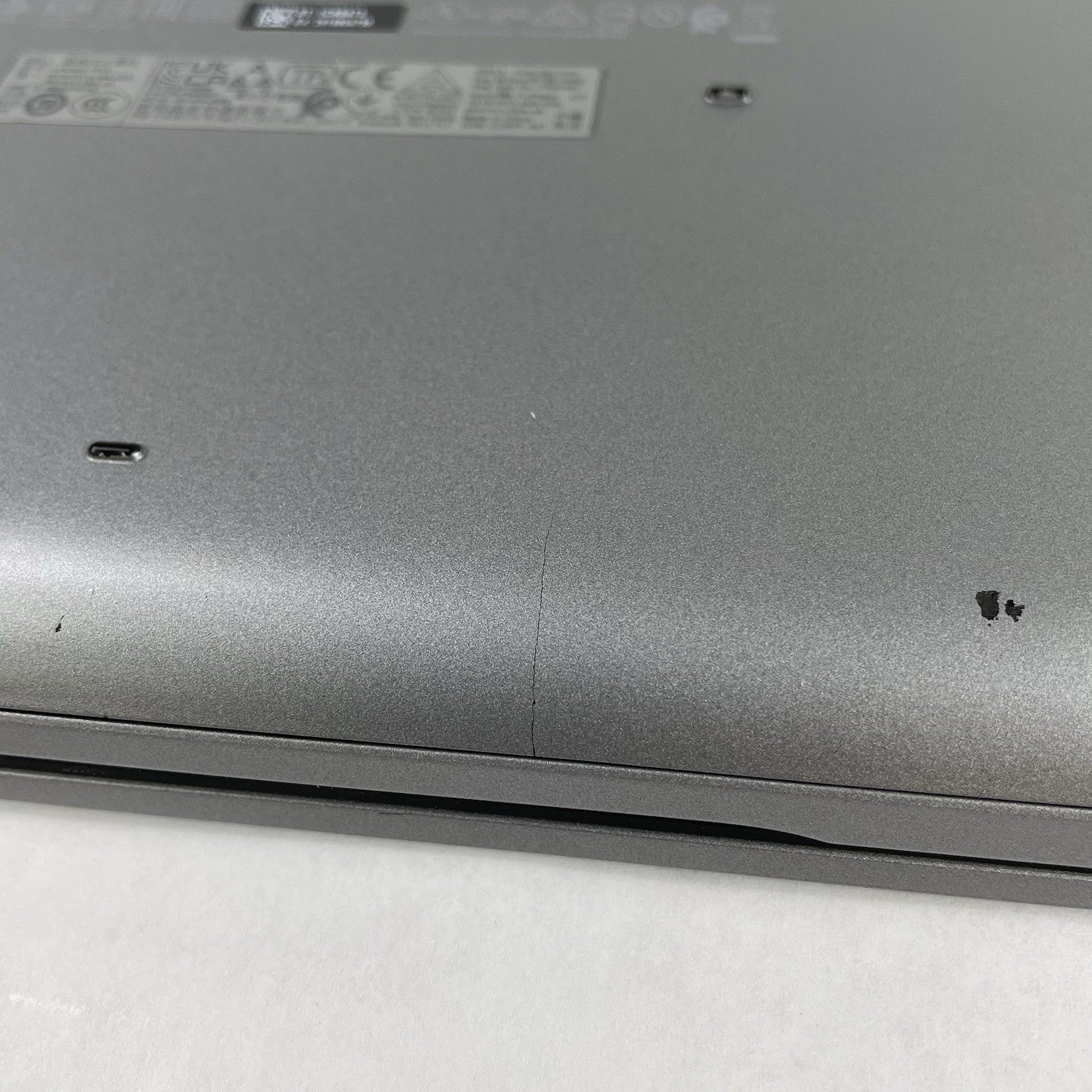 Dell Latitude 5410 14" i7-10610U 1.80 GHz 8 GB RAM No SSD/OS/AC/Batt - READ19
