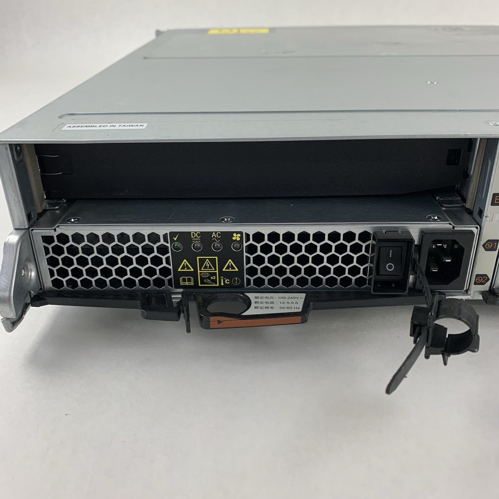 NetApp NAJ-1001 24-Bay SAS Hard Drive Array w/ 2 PSUs 23x Caddies No HDDs10