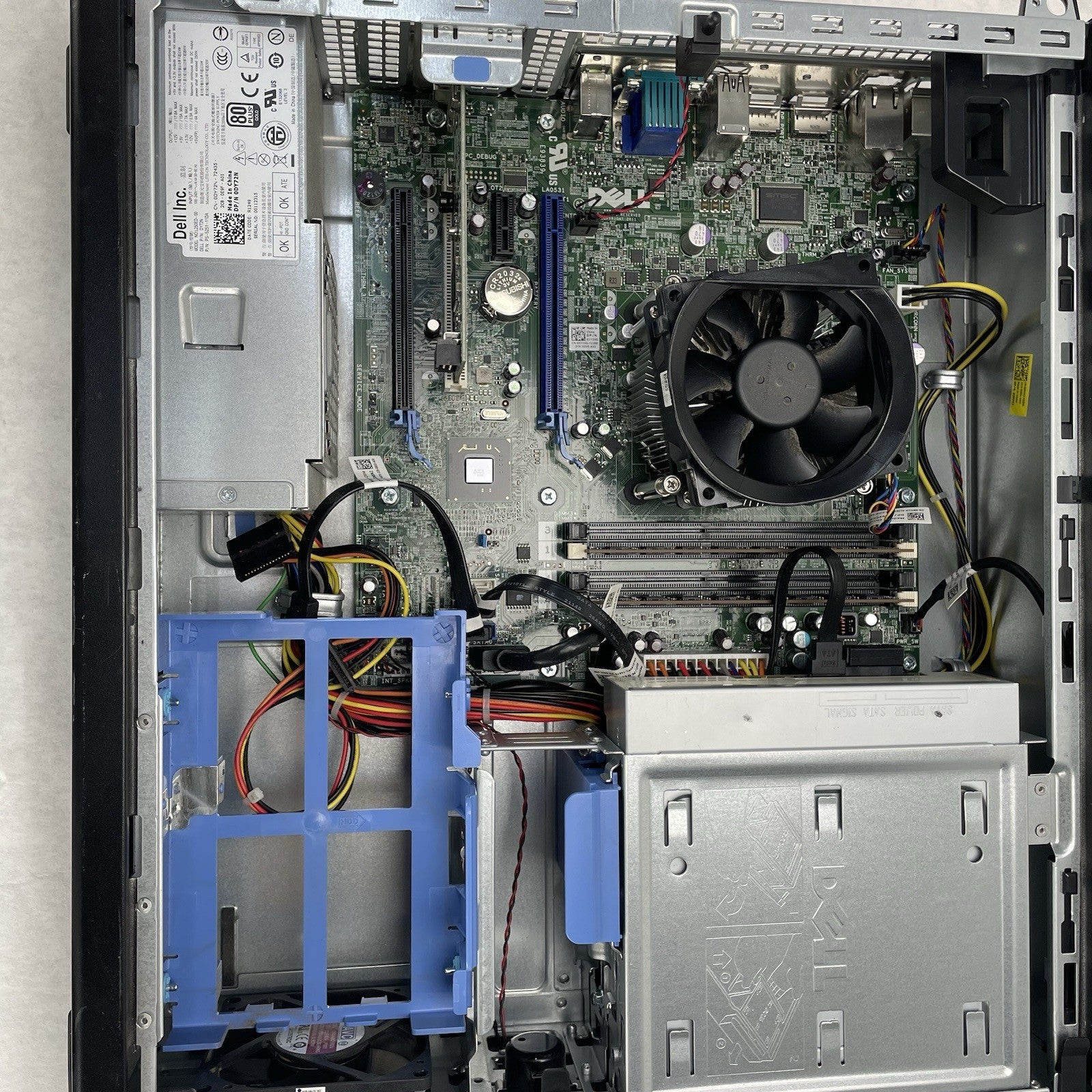 Dell Optiplex 7010 Desktop Intel i5-7470 3.20GHz 8GB RAM CD/DVD No HDD No OS