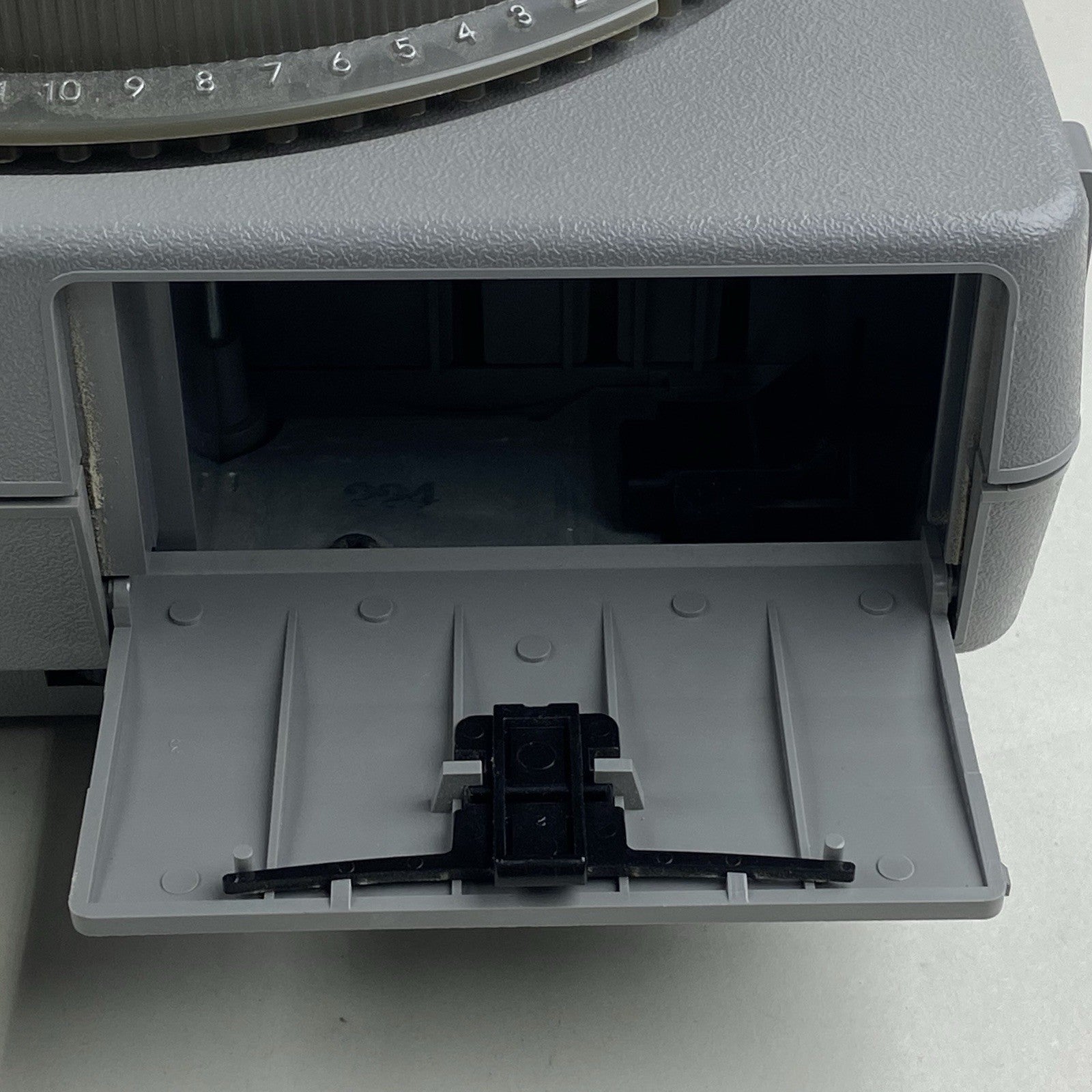 Vintage Kodak Ektagraphic III AM Slide Projector4